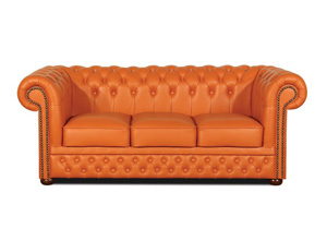 Chesterfields Klassik Orange Sofa Garnitur